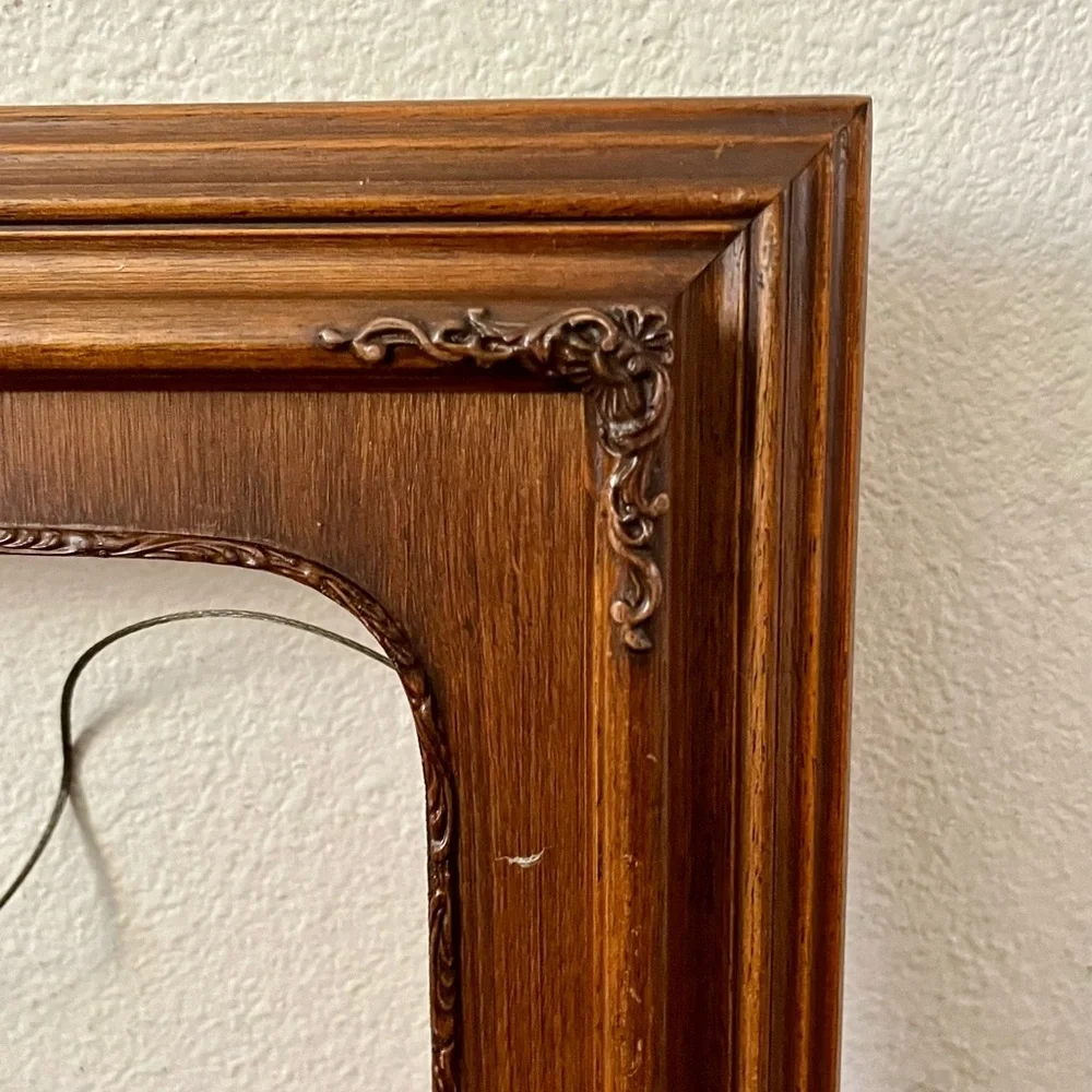 Vintage Ornament Wooden Frame Features Decorative Corner Frame 13/16 Inches